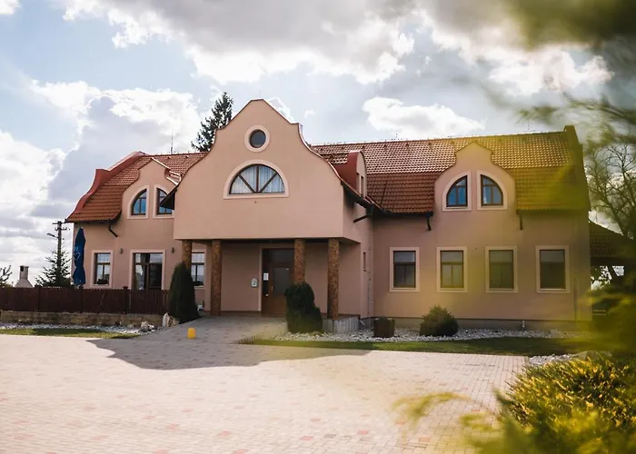 Ard Motel Sáró